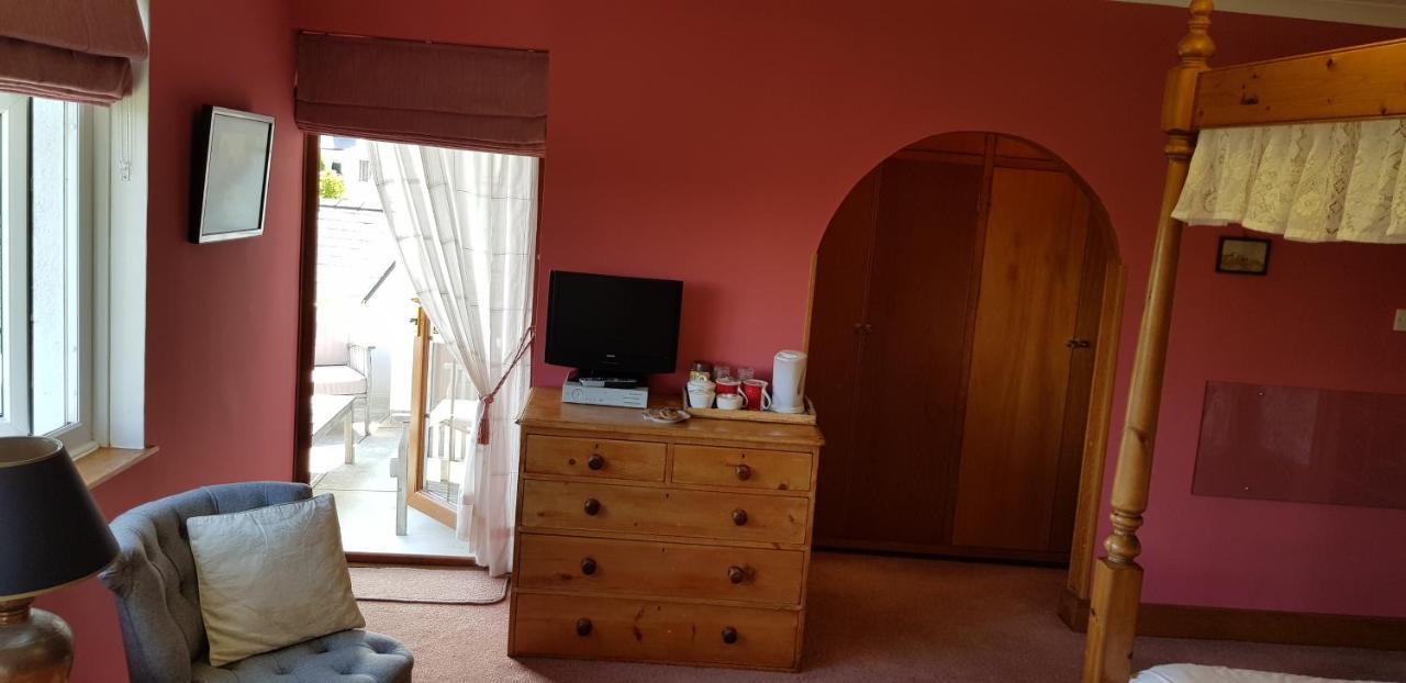 Wychwood House Bed and Breakfast Penally Exteriör bild