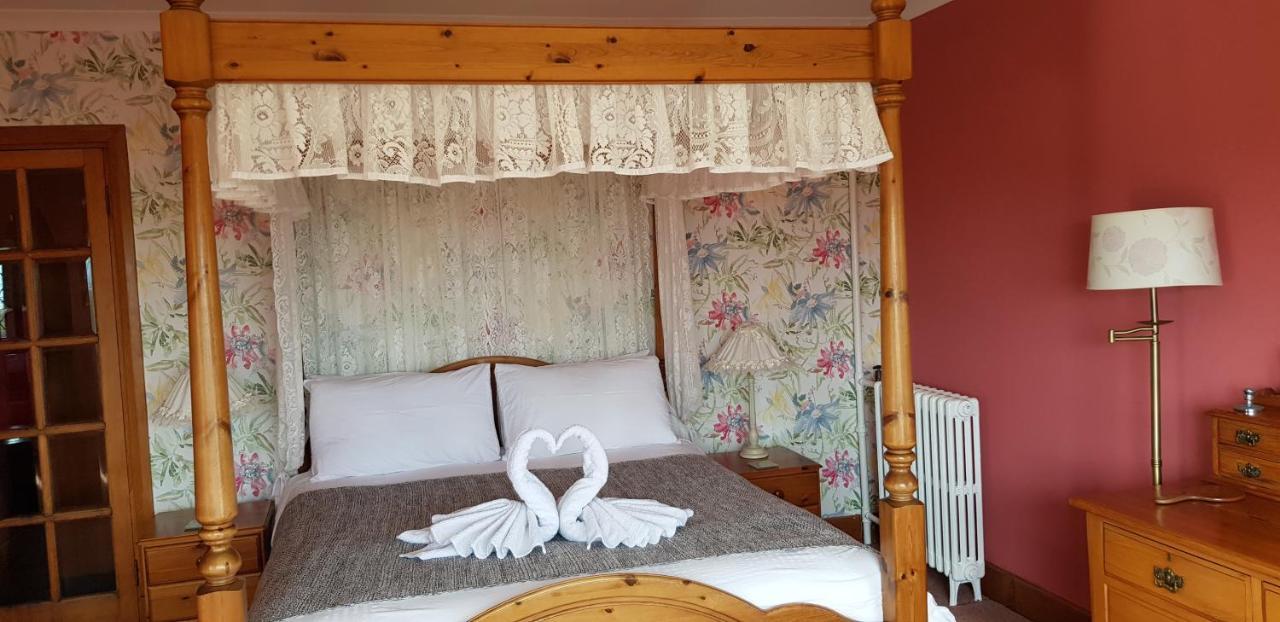 Wychwood House Bed and Breakfast Penally Exteriör bild