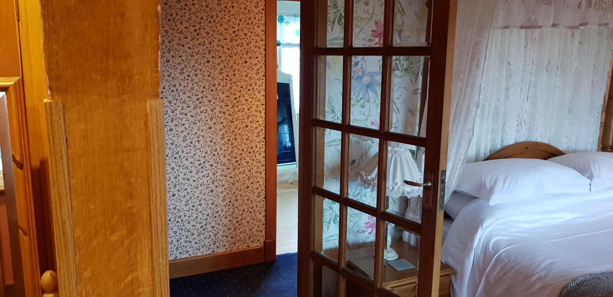 Wychwood House Bed and Breakfast Penally Rum bild